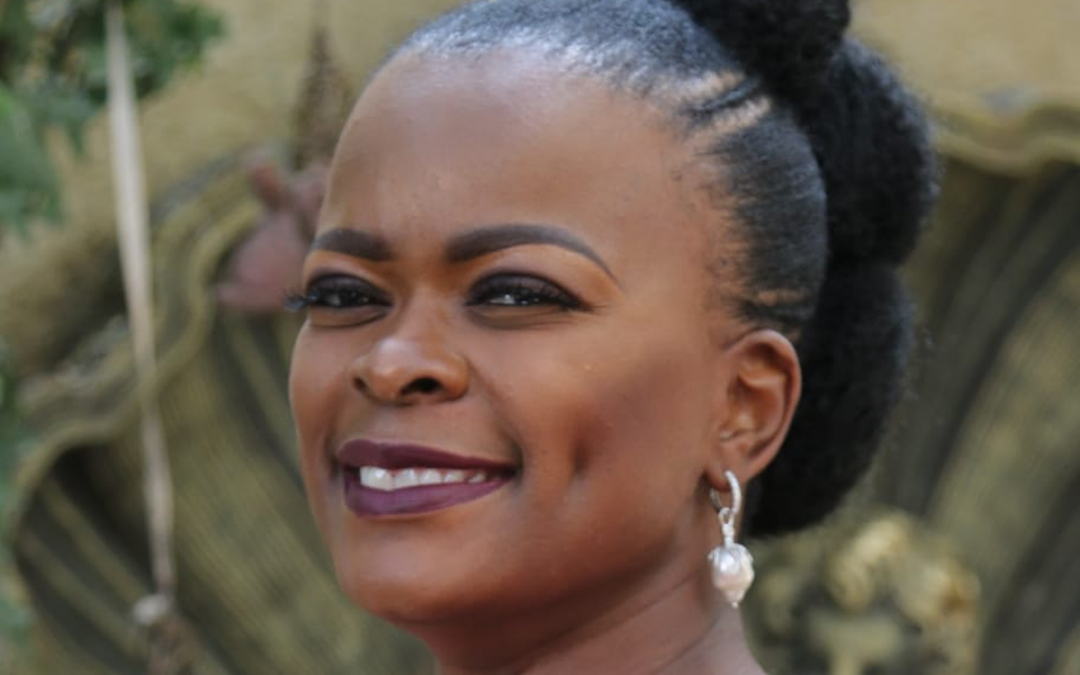 Buhle Hanise, 37